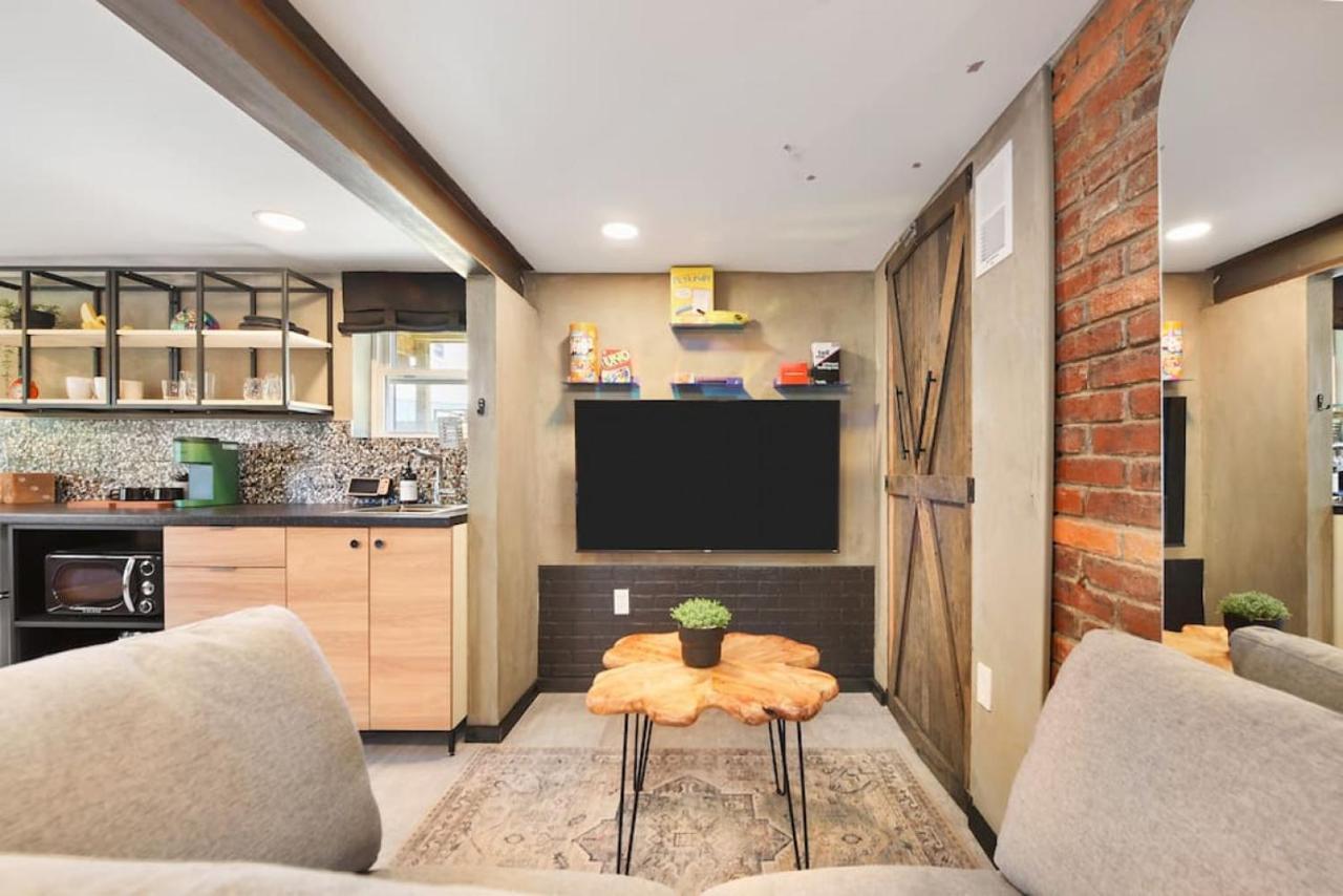 The Ridgway - 2 Apts In 1 - Great Privacy, Beautiful Space Pittsburgh Exterior photo